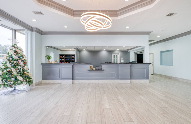 Hotel elev8