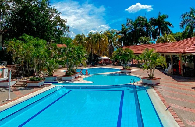 Hotel Girardot Resort by On Vacation