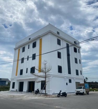 Hotel Hưng phát 3 có Sạc Vinfast