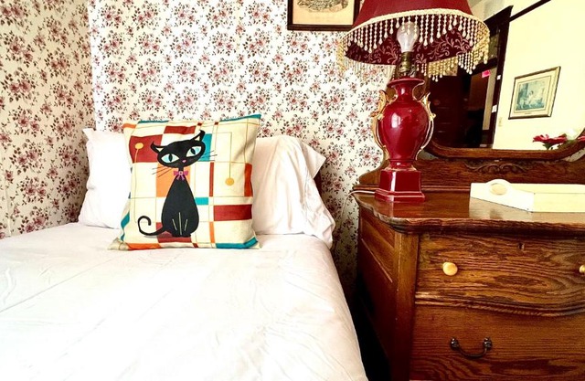 Hotel La More at The Bisbee Inn