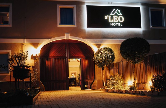 Hotel Leo