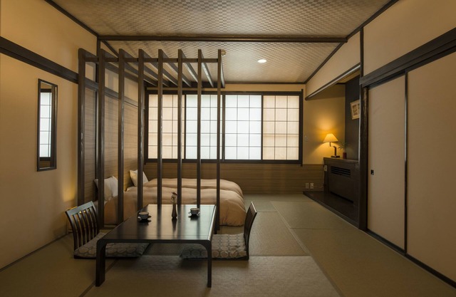 Hotel Lucent Takamiya