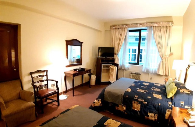 Hotel MAURY