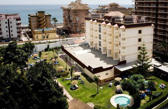 Hotel Monarque Cendrillón