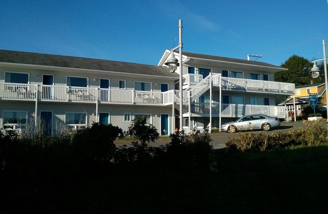 Hotel Motel Fleur De Lys