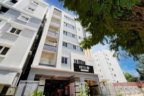 Hotel O DLF CyberCity Hyderabad Key Suites