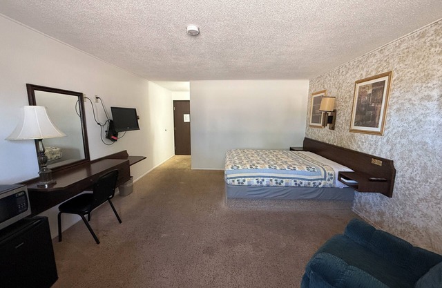 Hotel O The Kings Inn Culberston MT HWY 2