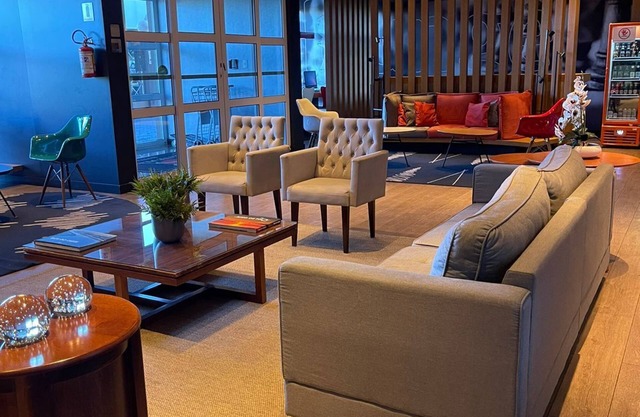 Hotel Oeste Plaza