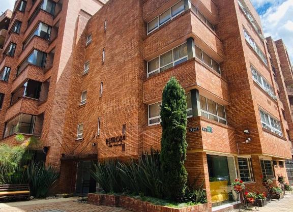 Hotel Retiro 84 by MIJ