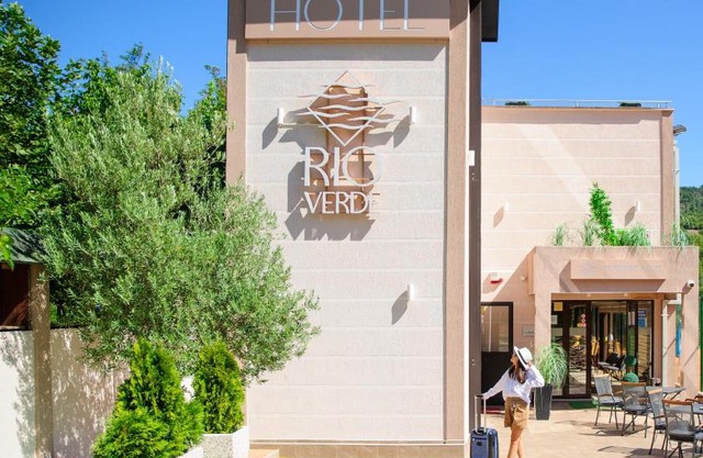 Hotel RIO VERDE