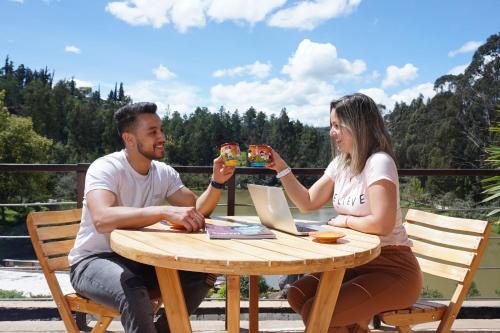 Hotel Rocas De Zunuba