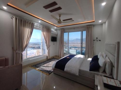 Hotel Royal Lodge Swat by Khan Familia Travels