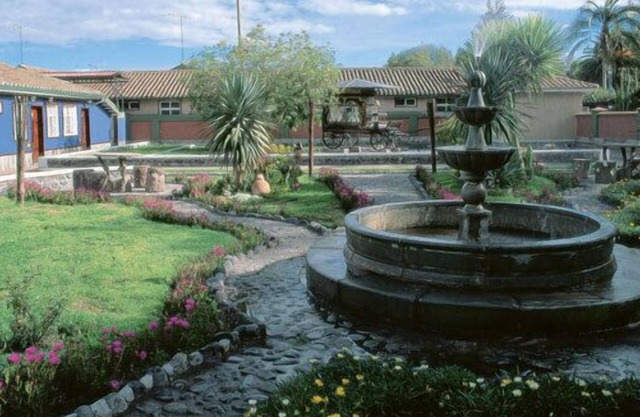 Hotel Rumipamba de las Rosas