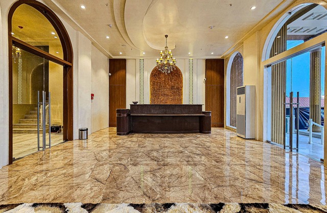 Hotel S Crown Somnath