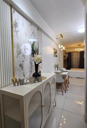 Hotel - Style Studio with balcony Davao City