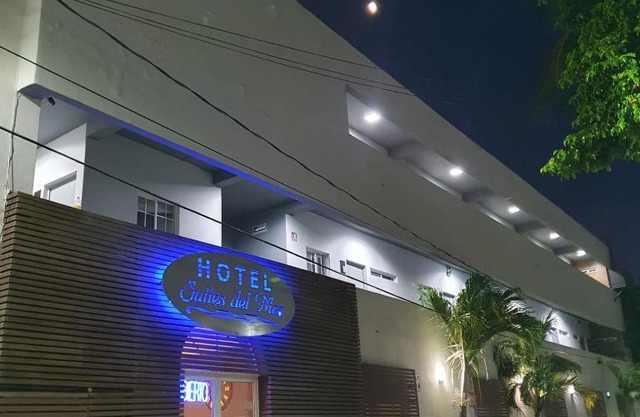 Hotel Suites del Mar