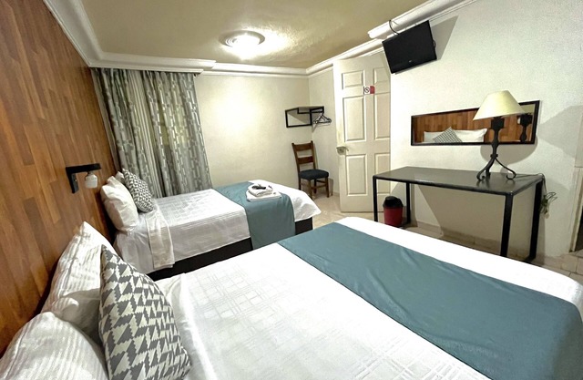 Hotel Suites Santa Teresa