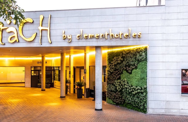 Hotel Tach Madrid Airport