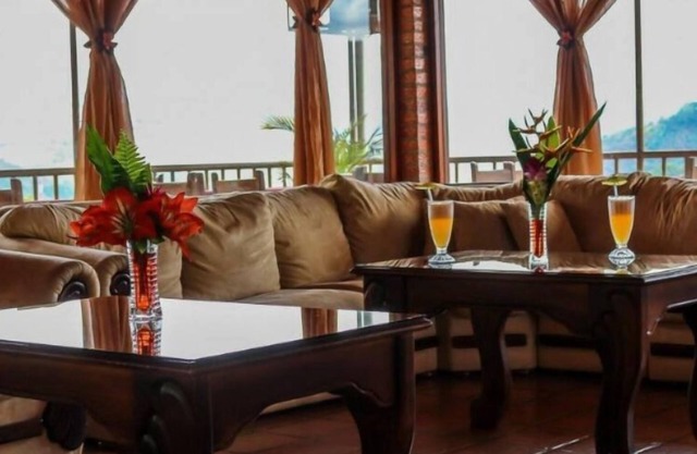 Hotel Tapanti Media de Orosi