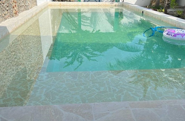 Hotel TR De Lujo Económico Con Piscina