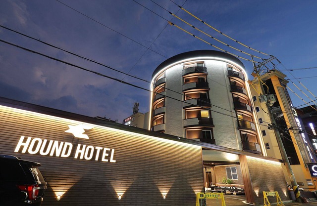 HotelHound Jeonju Junghwasan
