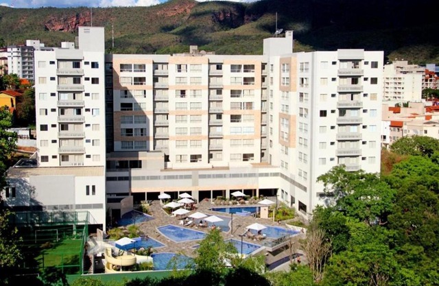 HOTELParque Veredas flat 327 VISTA PARA PISCINA ASCESSO AO RIO AO LADO DO HOT PARK FABULOSO