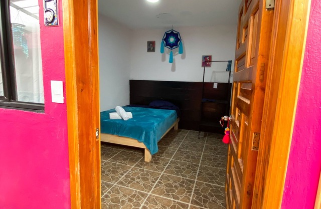 House with 5 private rooms with bathrooms with hotel quality.