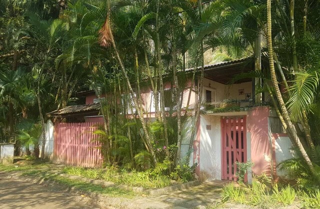 House 2 suites + 2 apartments - 12 people, Foot of the hill, nature at your window