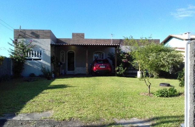 House 3 bedrooms Large Courtyard