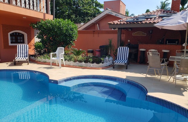 HOUSE 4 DS, POOL, WI-FI, CHURR. (CLOSED)