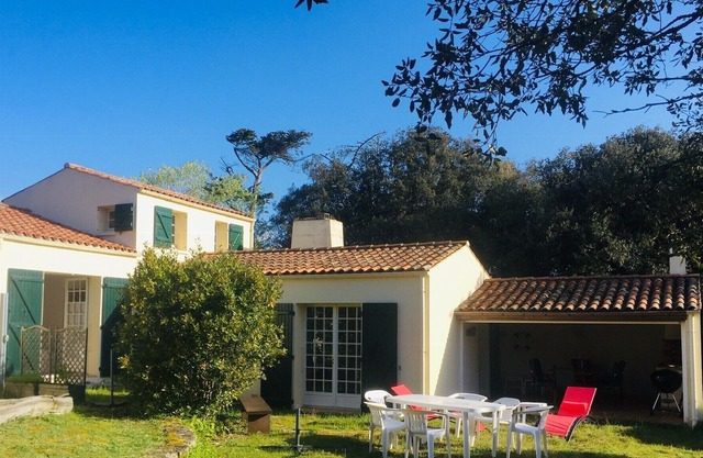house 5 pers 5 'from the beach on foot Reservation from Saturday to Saturday