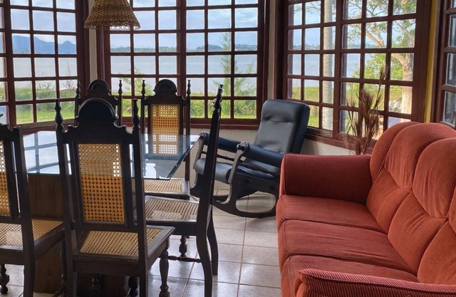 House by the Ibiraquera- Imbituba SC lagoon