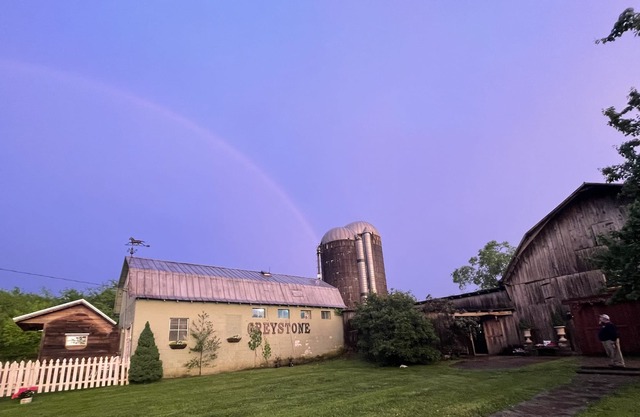 House. Converted Dairy Barn-5 minutes from Historic Bell Buckle and Webb School
