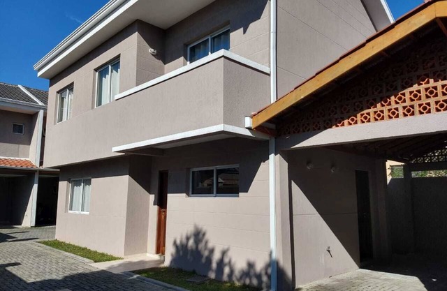 House Curitiba - 120sqm w /garage in Condominium