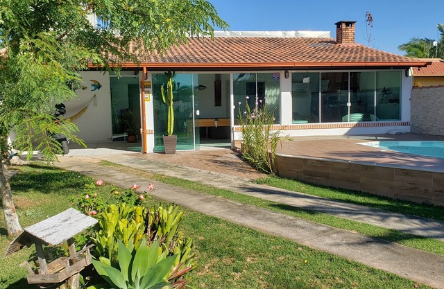 House, dream beach with pool