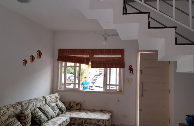 House in condominium in Bertioga for season!