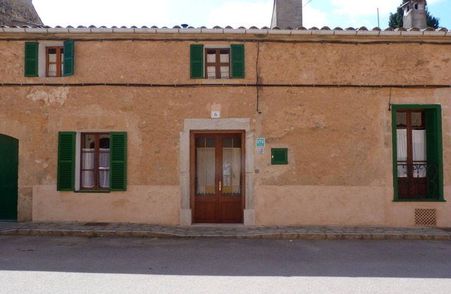 House in Biniali; Village in the Heart of Mallorca. With wiffi and TV/Satellite.