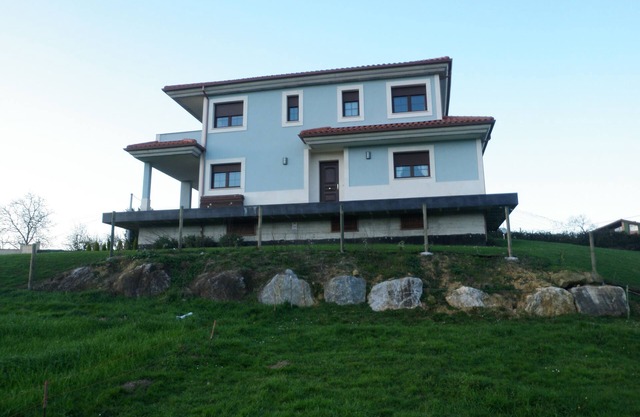 House in Villaviciosa