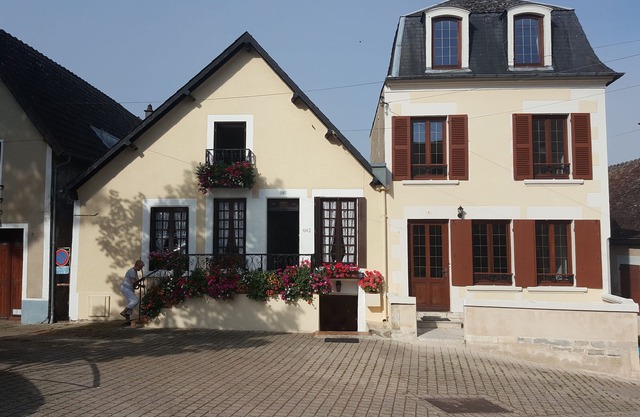 House N° 5 Place de l'église, Pouilly-sur-Loire.