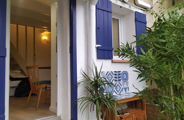 House near prophète beach