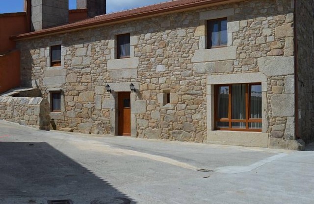 House O Leiteiro for 15 people