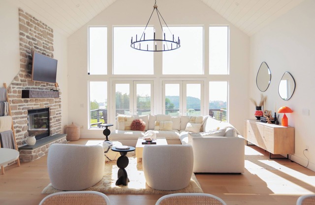 House on the Hill: Modern Retreat with Sauna, Hot Tub + Fire Pit