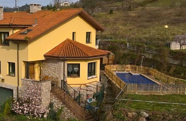 House, SPECIAL MARCH, APRIL AND MAY