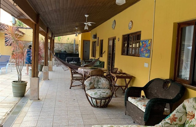 House w/pool in condominium in Guarujá, 3 minutes from the beach