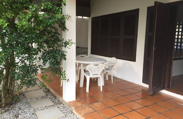 House with 3 bedrooms on the beach of Canasvieiras, near the sea and the center.