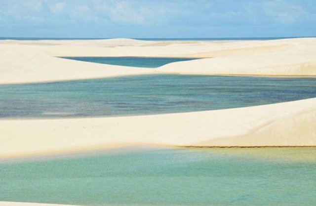 House with 5 suites, near the center, at the entrance of Lençóis Maranhense !!!