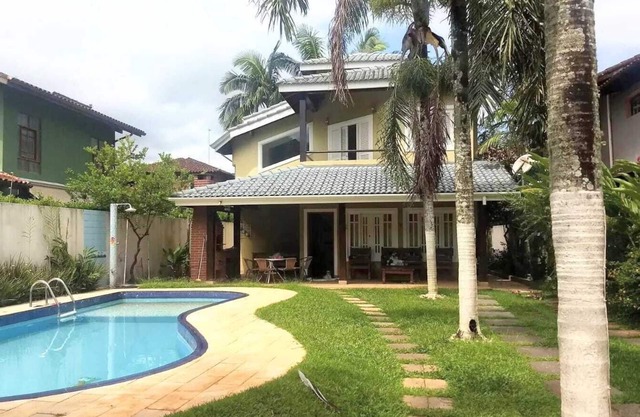 HOUSE WITH POOL 550M FROM JUQUEHY BEACH