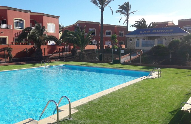 House with pool near the best beaches and the center of Corralejo.