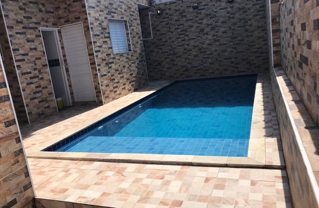 House with swimming pool