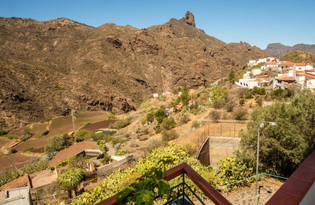 HOUSES RENTAL The BEST VIEWS